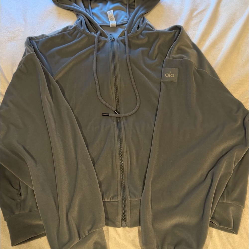 ALO Yoga Gray Women's Sweater